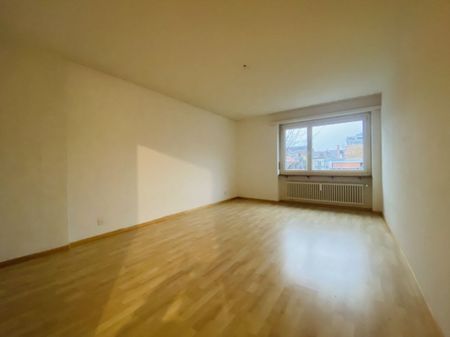 3.5 Zimmer, 82 m², 5. Stock - Foto 2