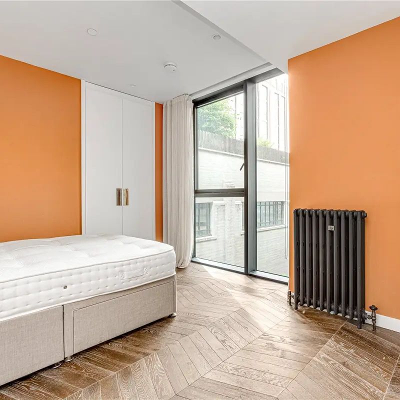 3 bedroom flat in Battersea Power Station - Photo 1