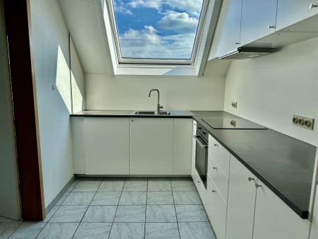 Appartement TE HUUR nabij station Oudenaarde - Photo 2
