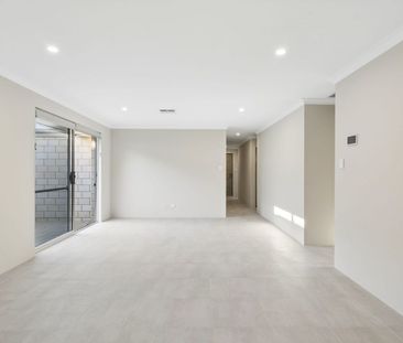 Modern & Low-Maintenance Living in Henley Brook - Photo 1