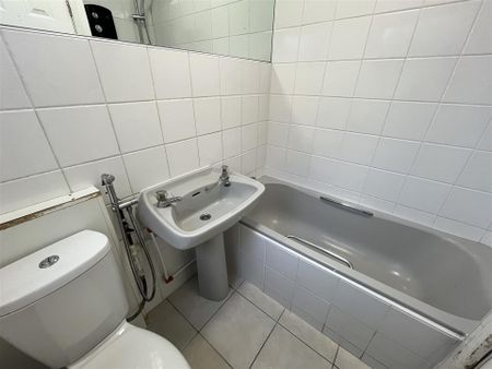 2 bedroom End of terrace house to rent - Photo 5