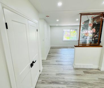 For Lease - 1 - 6 CRAIG Drive, Kitchener, Ontario - Photo 5