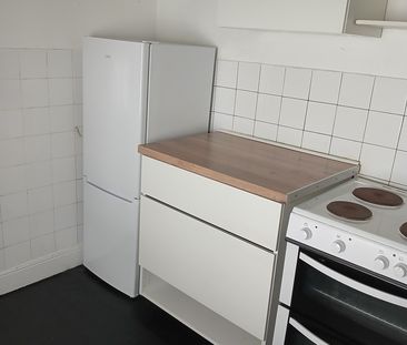 2 Bed Flat, Avonvale Road, BS5 - Photo 4