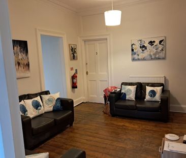 Room in a Shared Flat, Lutton Place, EH8 - Photo 2