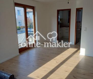 Frisch renovierte 1-Zimmer-Wohnung mit Einbauküche, Balkon und TG-S... - Photo 2