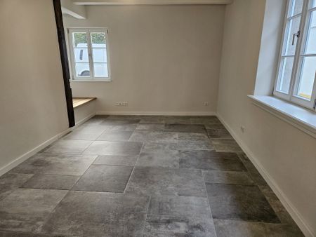 Zeitlos schön: Fachwerkhaus mit moderner Ausstattung auf höchstem Niveau - Photo 2