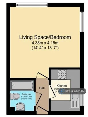 Studio to rent - Photo 1