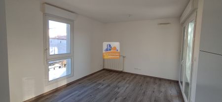 Location Appartement 2 pièces 38m² - Photo 2