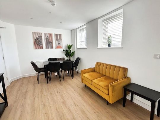 1 bedroom property to rent - Photo 1