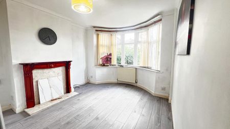 3 bedroom semi-detached house to rent - Photo 2