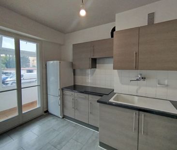 Location Appartement 2 pièces 51m² - Photo 3