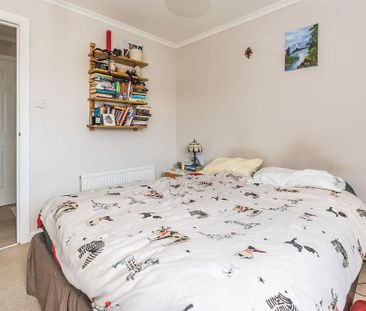 2 bedroom property to rent - Photo 3