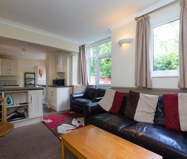 1 bedroom in a house share to rent - Photo 6