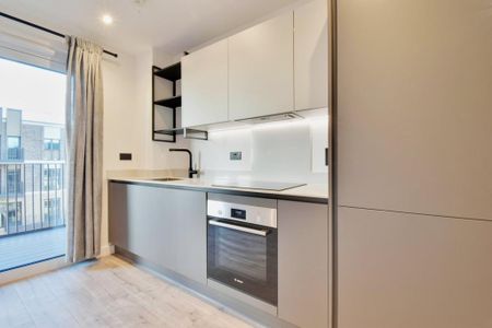 Studio to rent - Photo 2