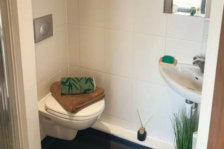 Attic (En-Suite) - Photo 5