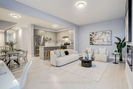 For Lease - 33 Mallery Street, Richmond Hill, Ontario - Photo 5