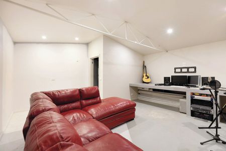 RENOVATED FAMILY HOME WITH SHEDDING AND OFFICE SPACE - Photo 3