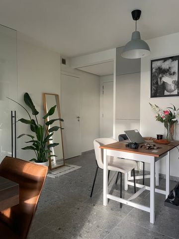 Appartement te huur - Foto 2