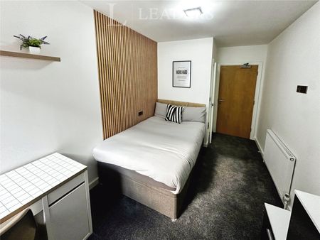 7 bedroom apartment to rent Princess House, 122 Queen Street, Sheffield, S1 - Photo 4