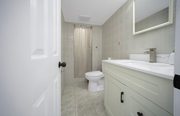 For Lease - 2 Checkerberry Crescent Unit# Lower, Brampton, Ontario - Photo 1