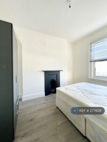 2 bedroom maisonette to rent - Photo 3