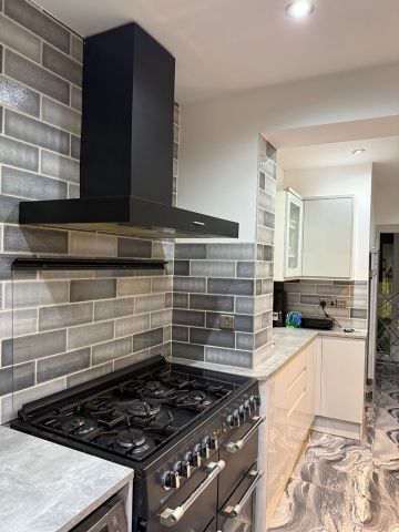 Room in a Shared House, Wetherby Road, LS17 - Photo 4