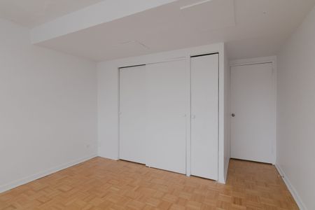 1975 Maisonneuve Blvd West - Photo 4