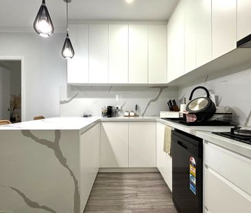 Stylish & Modern Two-Bedroom Granny Flat - Photo 5