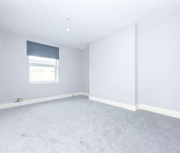 Charlton Street, Maidstone, ME16 - Photo 2