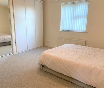 2 bedroom semi-detached house to rent - Photo 5