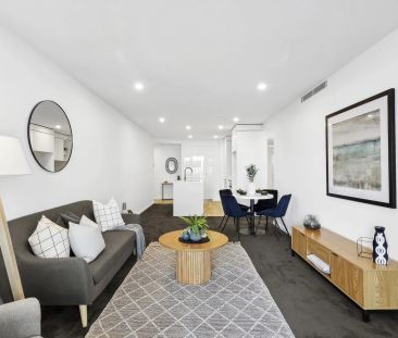 Northerly aspect with city and mountain views - Photo 4