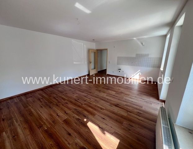 Attraktive 2-Zimmer-Wohnung mit großem Balkon und Stellplatz im Medizinervierte ... - Foto 1