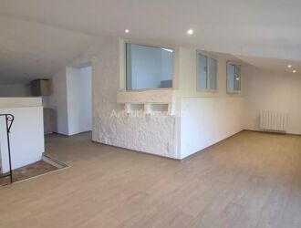 Location Appartement 3 pièces 86 m2 à Manosque - Photo 3