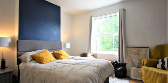 Other Road, Redditch - Photo 2