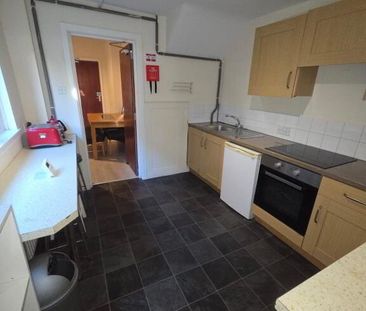 Serviced Room's, 81 Wellesley Avenue, Belfast, BT9 6DH - Photo 3