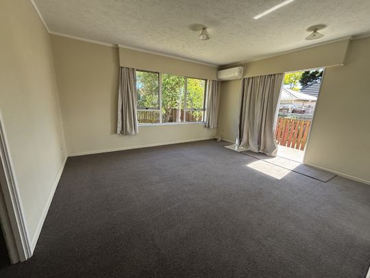 4/44 Landscape Road, Papatoetoe, Auckland - Photo 1