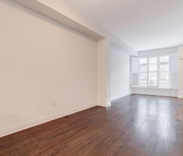 For Lease - 290 Royalton Common Unit# 65, Oakville, Ontario - Photo 2