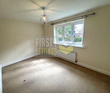 4 bedroom detached house to rent - Photo 2