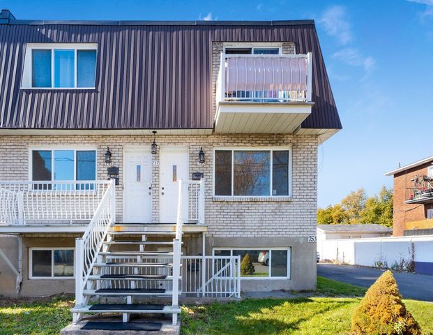 À louer / Appartement - Photo 1