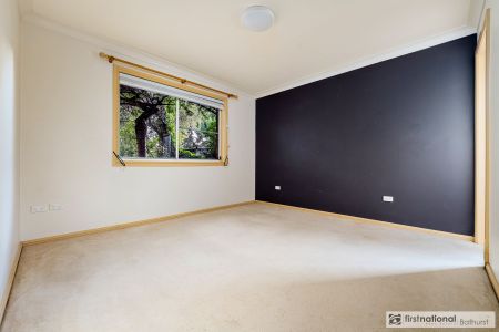 Character, Comfort and Convenience Combined - Photo 4