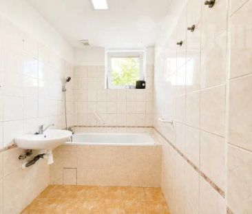 Pronájem bytu 1+1 Dvůr Králové Nábřeží - Photo 6