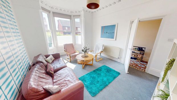 5 bedroom semi-detached house to rent - Photo 1