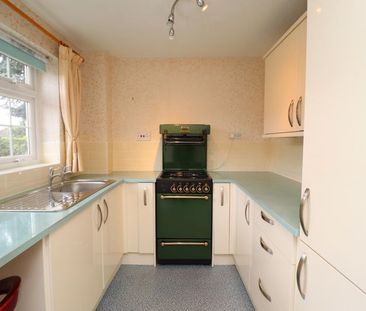 Brookthorpe Close, Gloucester - Photo 2