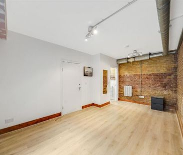 3 bedroom apartment to rent - Photo 1