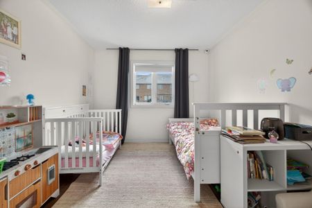 For Lease - 101 Sir Sanford Fleming Way, Vaughan, Ontario - Photo 4