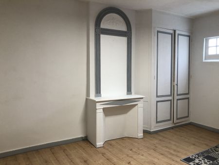 Location Appartement 2 pièces 87m² MARMANDE 47200 - Photo 2