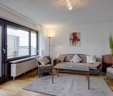 Laim: Bright 4-room apartment with great layout - Photo 1