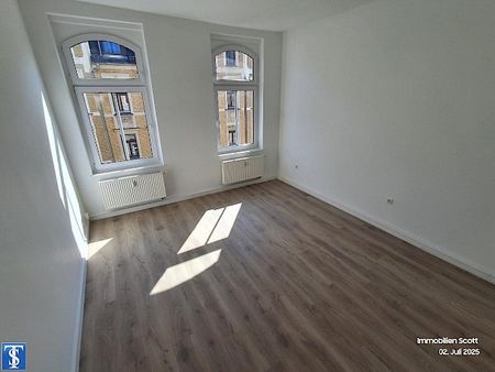 Neu renovierte 4-Zimmer-Wohnung mit Balkon am Stadtrand von Plauen! - Photo 4
