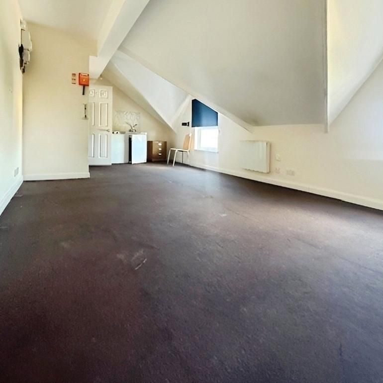 1 bedroom property to rent - Photo 1