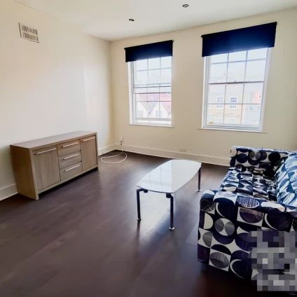 2 bedroom 1 bathroom - Photo 1